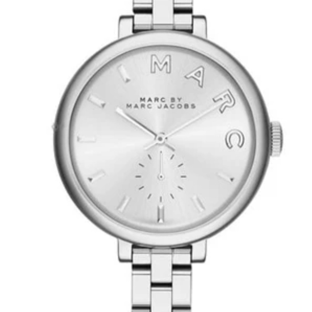 Marc Jacobs Women's Silver Dial Stainless Steel Quartz Watch - Picture 6 of 8
